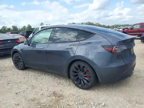7SAYGDEF4PF789948 — 2023 Tesla Model Y, фото 2 з Copart, Бокова частина