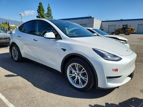 7SAYGDEE9PF922825 — 2023 Tesla Model Y, ფოტო 4, Copart 27.10.2026, ქვედა ნაწილის დაზიანება