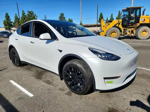 7SAYGDEE0PA030105 — 2023 Tesla Model Y, ფოტო 4, Copart 27.10.2026, უკანა ნაწილი
