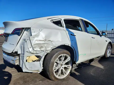 7SAYGDEE6PA093399 — 2023 Tesla Model Y, фото 3 з Copart 26.10.2026, Задня частина