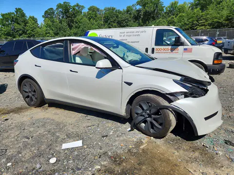 2023 TESLA MODEL Y VIN 7SAYGDEE6PF672573 фото 4