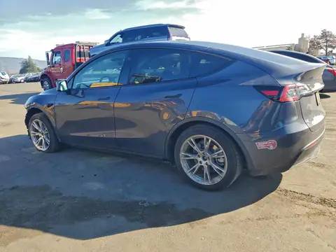7SAYGDEE9PF922744 — 2023 Tesla Model Y, фото 2 с аукциона Copart 29.09.2026, Передняя часть