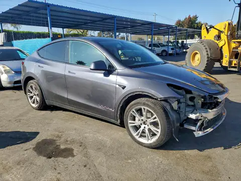 7SAYGDEE9PF922744 — 2023 Tesla Model Y, фото 4 с аукциона Copart 29.09.2026, Передняя часть