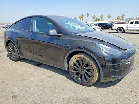 7SAYGDED1RF102734 — 2024 Tesla Model Y, фото 4 с аукциона Copart 28.09.2026, Передняя часть