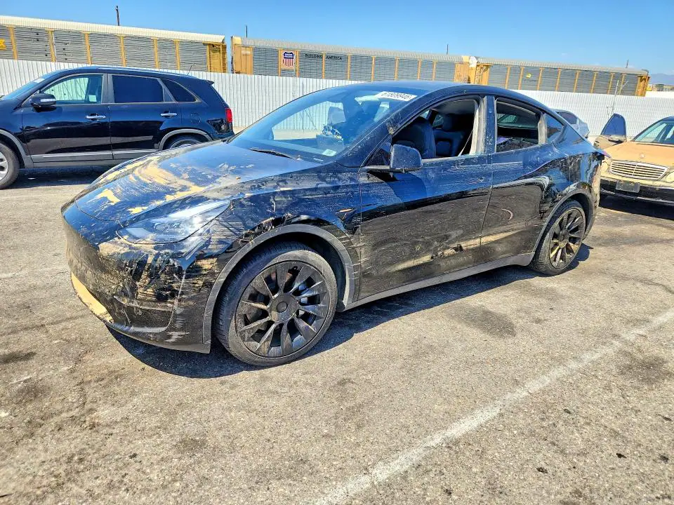 7SAYGAEE7RF983401 Tesla Model Y 2024 — повреждение Подтопление, фото до ремонта