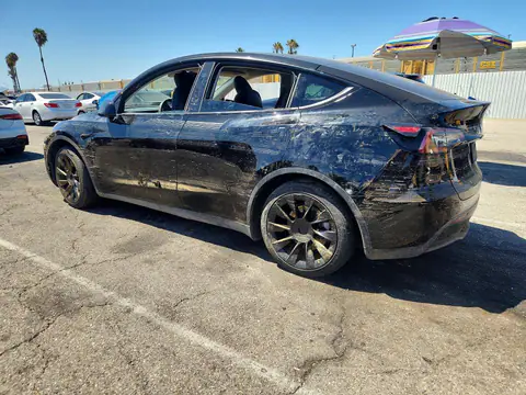 7SAYGAEE7RF983401 — 2024 Tesla Model Y, фото 2 с аукциона Copart 29.09.2026, Подтопление