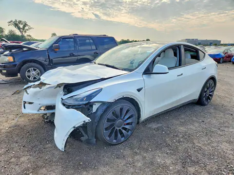 7SAYGDEF2RA330501 — 2024 Tesla Model Y, Передняя часть (Front End), фото до ремонта