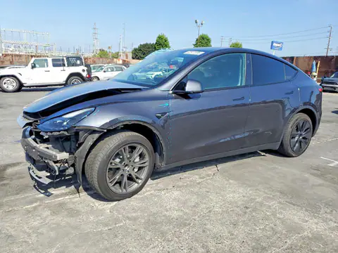7SAYGDED3RF102444 — 2024 Tesla Model Y, Передня частина (Front End), фото до ремонту