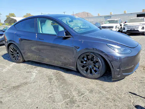7SAYGDEE2RF082552 — 2024 Tesla Model Y, ფოტო 4, Copart 19.10.2026, მცირე ჩაღრმავებები და ნაკაწრები