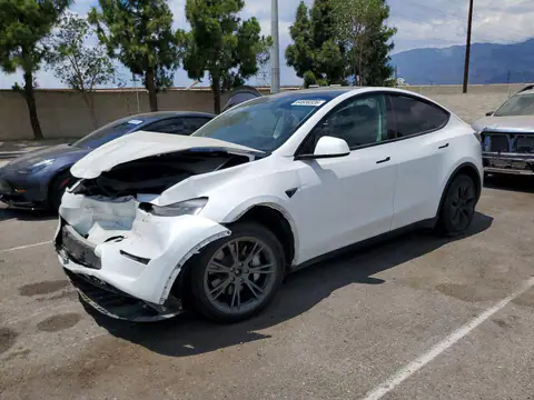 7SAYGDEE7RF114721 — 2024 Tesla Model Y, Передняя часть (Front End), фото до ремонта