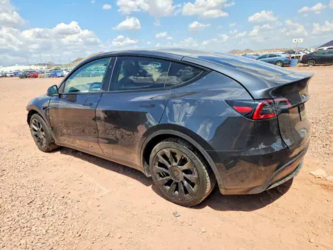 7SAYGAEEXRF021318 — 2024 Tesla Model Y, фото 2 с аукциона Copart 29.09.2026, Передняя часть