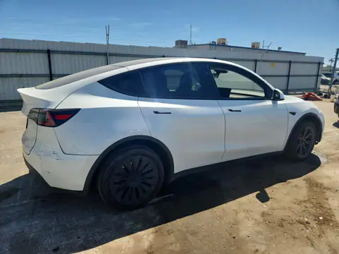 7SAYGDED7RF197879 — 2024 Tesla Model Y, фото 3 с аукциона Copart 23.10.2026, ПЕРЕДНЯЯ ЧАСТЬ