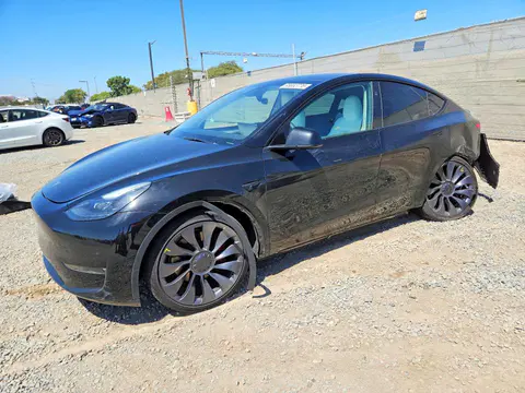 2024 Tesla Model Y VIN 7SAYGDEF8RF132993 фото 1