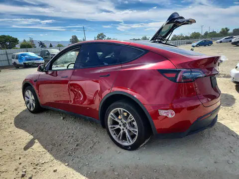 7SAYGDEE3RF003101 — 2024 Tesla Model Y, photo 2 from Copart 13.10.2026, Front end