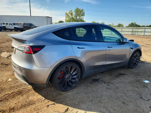 7SAYGDEF6RA295901 — 2024 Tesla Model Y, photo 3 from Copart 13.10.2026, Front end