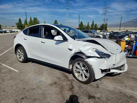 7SAYGAEE5RF059930 — 2024 Tesla Model Y, фото 4 с аукциона Copart 29.09.2026, Передняя часть