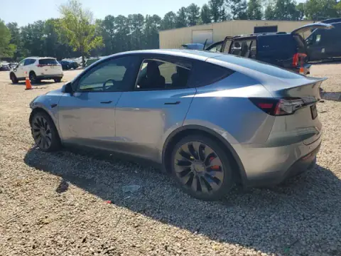 7SAYGDEF6RA321140 — 2024 Tesla Model Y, ფოტო 2, Copart, წინა ნაწილი