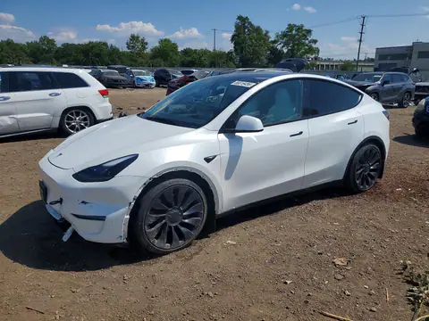 2024 TESLA MODEL Y VIN 7SAYGDEF3RA299243 фото 1