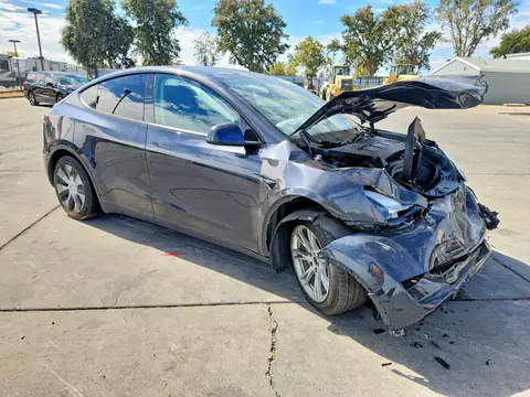 7SAYGAEEXRF010965 — 2024 Tesla Model Y, фото 4 с аукциона Copart 19.10.2026, ПЕРЕДНЯЯ ЧАСТЬ