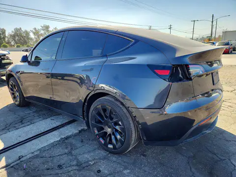 7SAYGDED4RF054422 — 2024 Tesla Model Y, фото 2 с аукциона Copart 28.09.2026, Передняя часть