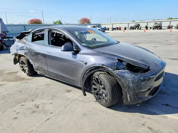 7SAYGDEE5RA238841 — 2024 Tesla Model Y, photo 4 from Copart, Rear end