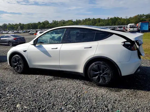2024 TESLA MODEL Y VIN 7SAYGDEE2RF161588 фото 2