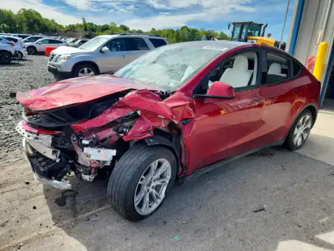 7SAYGAEE3RF990362 — 2024 Tesla Model Y, წინა ნაწილი (Front End), ფოტოები შეკეთებამდე