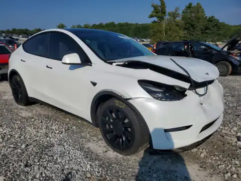 7SAYGDEE1RA274834 — 2024 Tesla Model Y, фото 4 з Copart, Передня частина