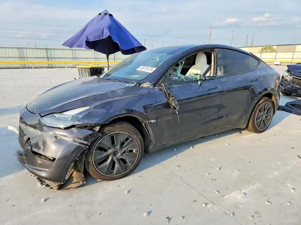 7SAYGDEE1RA253319 Tesla Model Y 2024 — uszkodzenie Przód, zdjęcie przed naprawą