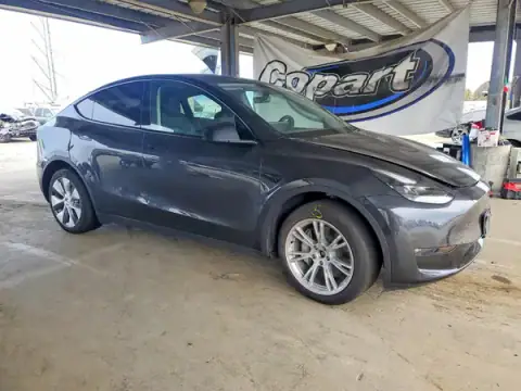7SAYGDEE6RF065771 — 2024 Tesla Model Y, photo 4 from Copart 30.09.2026, Rear end
