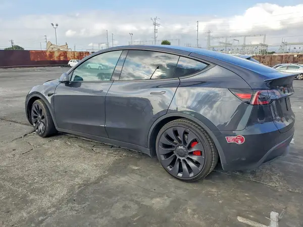 7SAYGDEF0RF053284 — 2024 Tesla Model Y, ფოტო 2, Copart, წინა ნაწილი