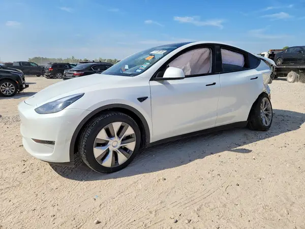 2024 TESLA MODEL Y VIN 7SAYGDEE9RA269767 фото 1