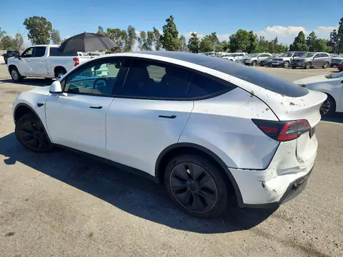 7SAYGDEE8RF114582 — 2024 Tesla Model Y, ფოტო 2, Copart 27.10.2026, დაზიანება ყველა მხრიდან
