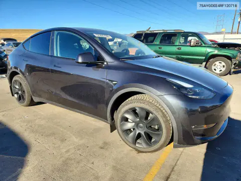 2024 Tesla Model Y VIN 7SAYGDEE4RF120718 фото 4