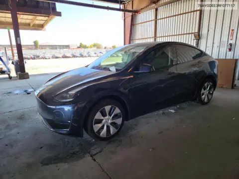7SAYGDEE3RF077117 — 2024 Tesla Model Y, Lateral, fotos antes de reparar