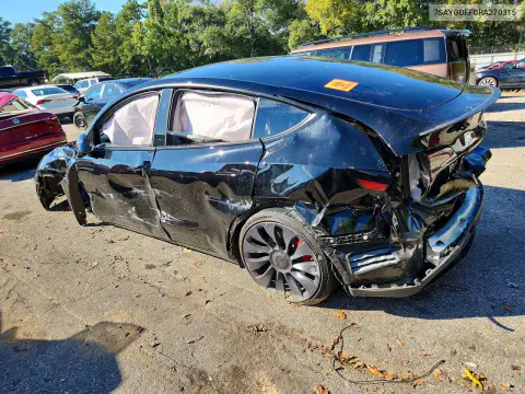 2024 Tesla Model Y VIN 7SAYGDEF0RA270315 фото 2