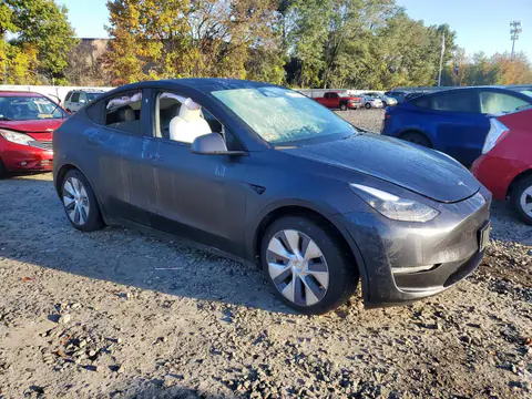 7SAYGDED8RF092946 — 2024 Tesla Model Y, фото 4 с аукциона Copart, Мелкие вмятины и царапины