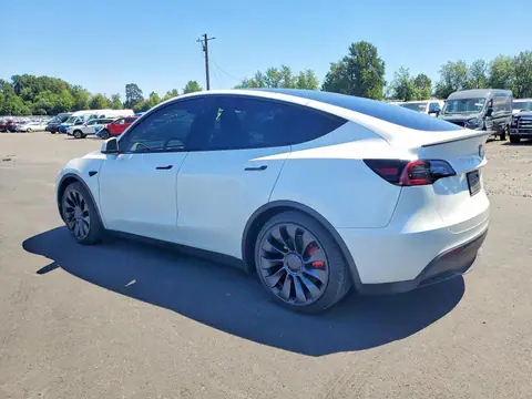 7SAYGDEF8SF232338 — 2025 Tesla Model Y, zdjęcie 2 z Copart 28.10.2026, Tył