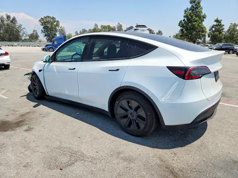 2025 Tesla Model Y VIN 7SAYGDEE0SF245513 фото 2