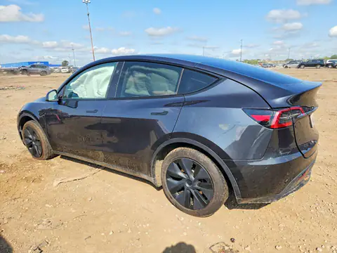 2025 TESLA MODEL Y VIN 7SAYGDED8SA378184 фото 2