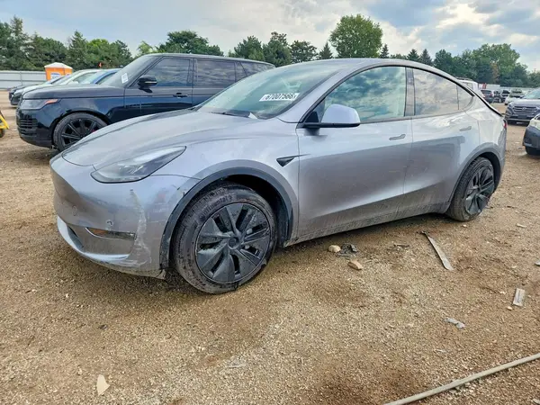 7SAYGDEE6SF249288 — 2025 Tesla Model Y, Задняя часть (Rear End), фото до ремонта