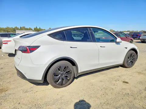 2025 Tesla Model Y VIN 7SAYGAEE0SF249043 фото 3