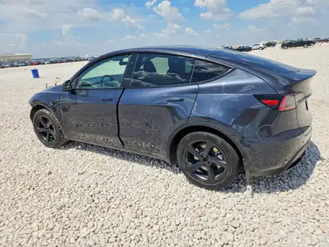 7SAYGDED5SA356241 — 2025 Tesla Model Y, фото 2 з Copart, Передня частина