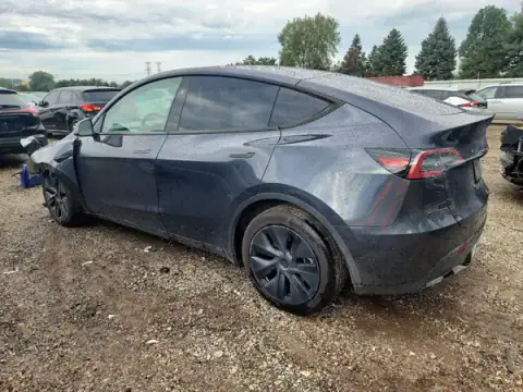 7SAYGDEE0SF223494 — 2025 Tesla Model Y, фото 2 с аукциона Copart, ПЕРЕДНЯЯ ЧАСТЬ