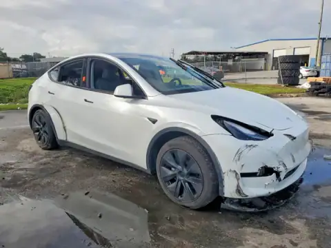 7SAYGDED3SA379548 — 2025 Tesla Model Y, фото 4 с аукциона Copart, ПЕРЕДНЯЯ ЧАСТЬ