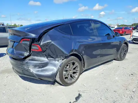 7SAYGDEDXSA354923 — 2025 Tesla Model Y, ფოტო 3, Copart, უკანა ნაწილი