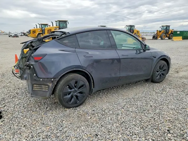 7SAYGDEE2SF257971 — 2025 Tesla Model Y, фото 3 с аукциона Copart, Задняя часть