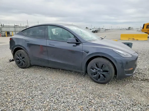 7SAYGDEE2SF257971 — 2025 Tesla Model Y, фото 4 с аукциона Copart, Задняя часть