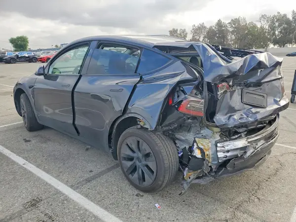 7SAYGDEDXSF314733 — 2025 Tesla Model Y, фото 2 с аукциона Copart, Задняя часть
