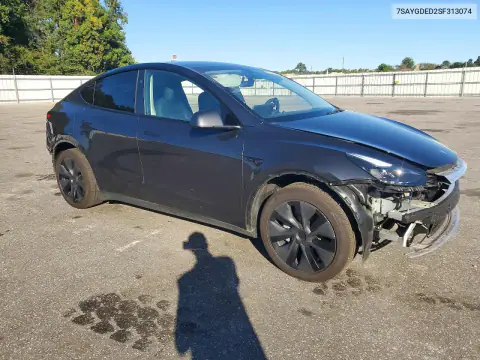 7SAYGDED2SF313074 — 2025 Tesla Model Y, foto 4 de Copart, Parte delantera
